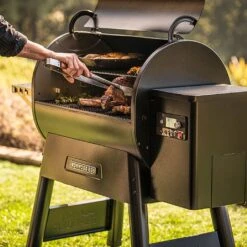 Traeger Ironwood 885 Wood Pellet BBQ Grill -WEBBS Sales 1140955 7