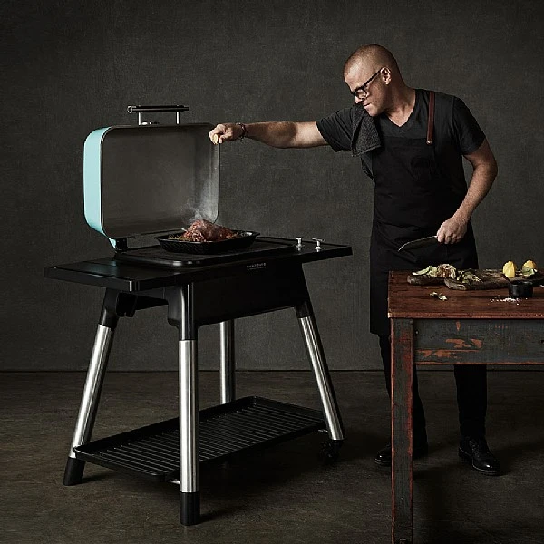 Everdure By Heston Blumenthal FORCE 2 Burner Gas BBQ Graphite 4 Everdure By Heston Blumenthal FORCE 2 Burner Gas BBQ Graphite - Image 4